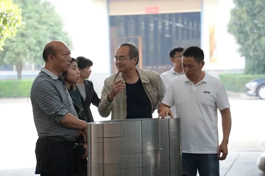 衡陽市工信局領導蒞臨朝陽集團視察指導 衡陽市工信局領導蒞臨朝陽集團視察指導
